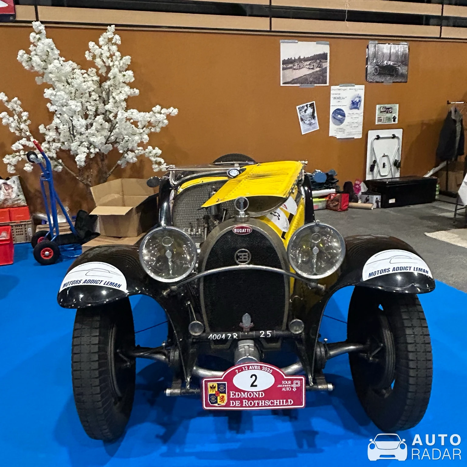 Bugatti Type 55 Roadster spotted in Chassieu
