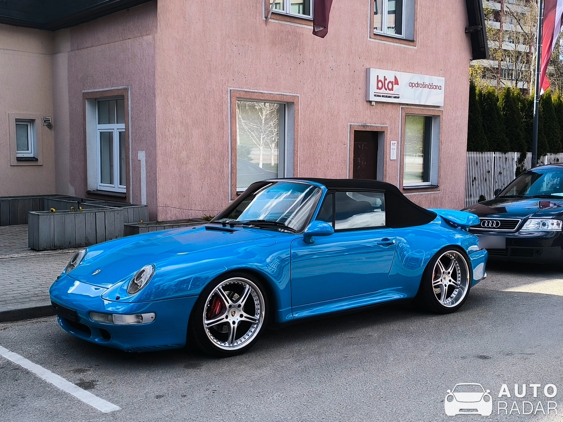 Porsche 993 Carrera S spotted in Ogre