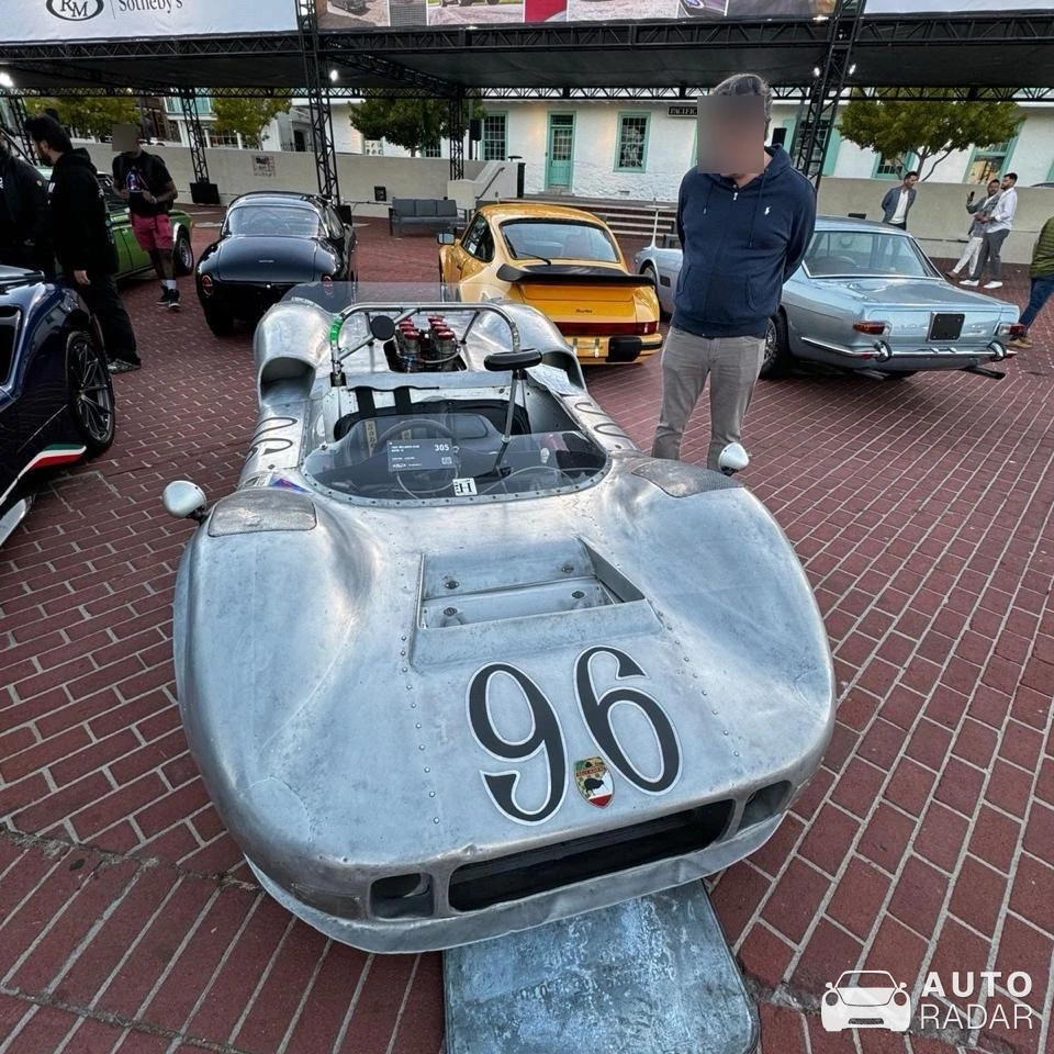 McLaren Elva M1A Prototype spotted