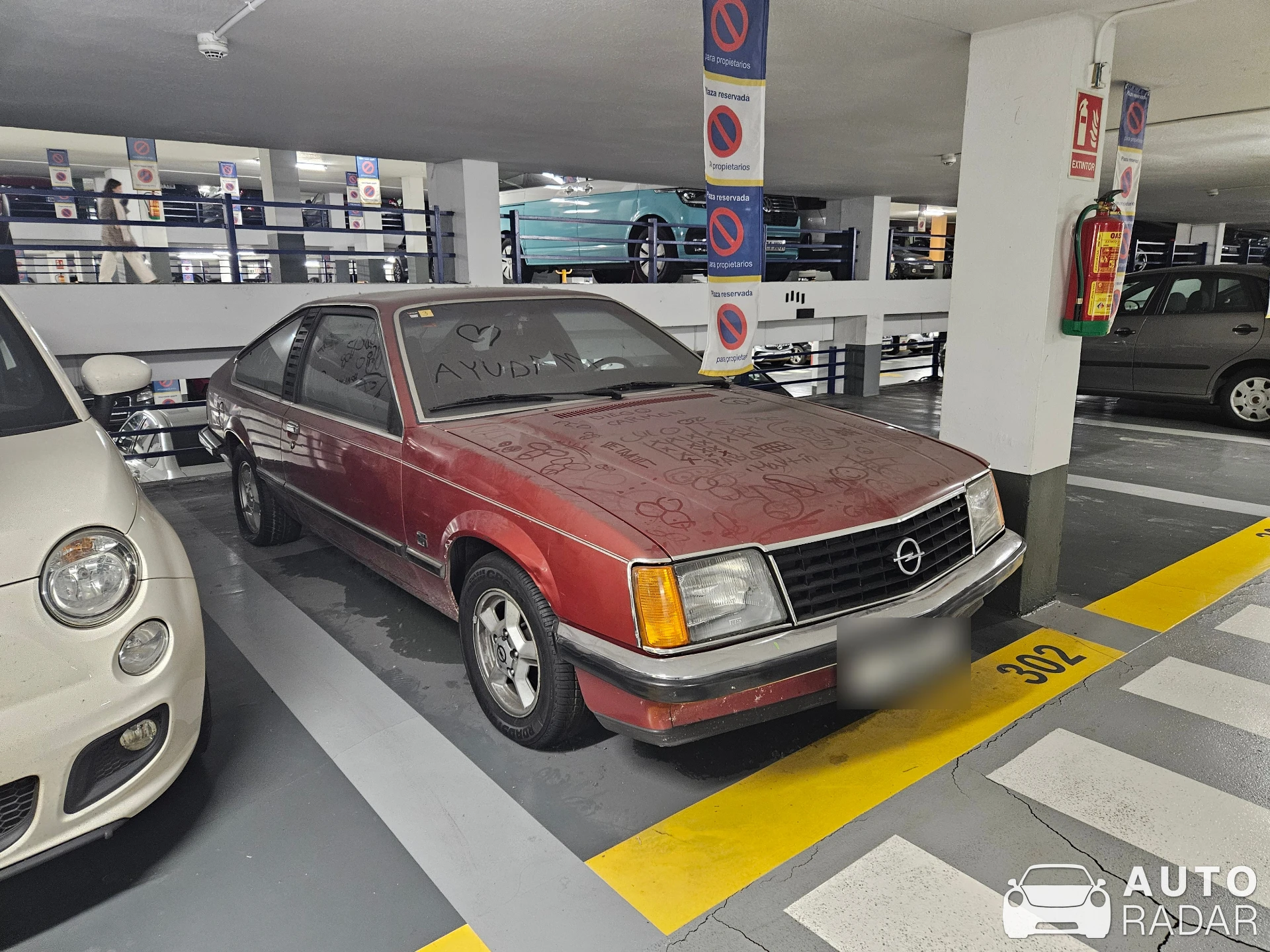 Opel Monza spotted in Zaragoza, España