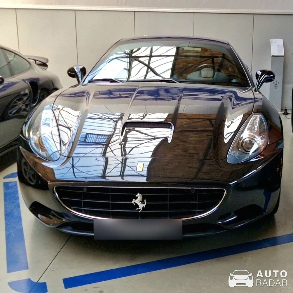 Ferrari California spotted in Berlin, Germany