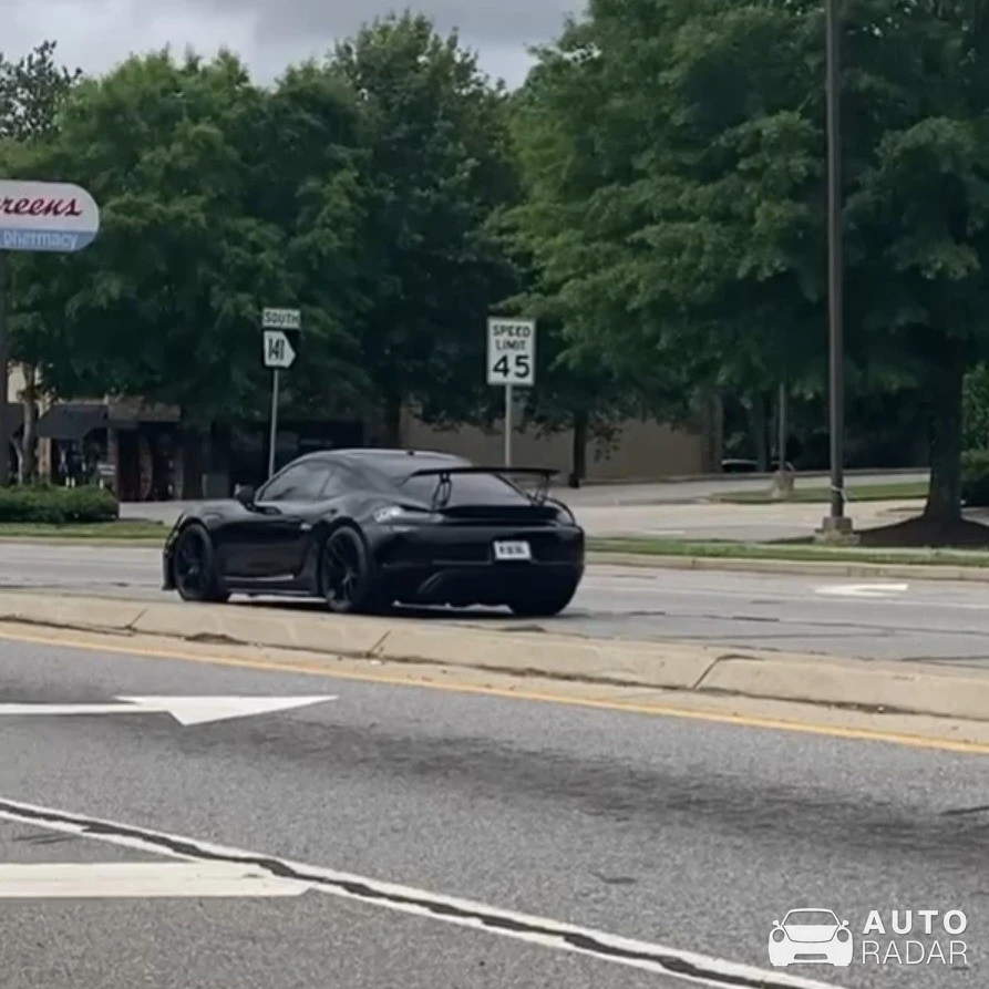 Porsche 718 Cayman GT4 spotted in Columbus, United States