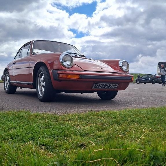 Porsche 912E
