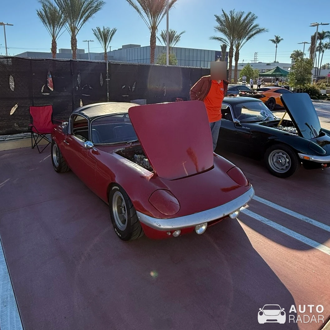 Lotus Elan Sprint S3 Coupé  spotted in Los Angeles