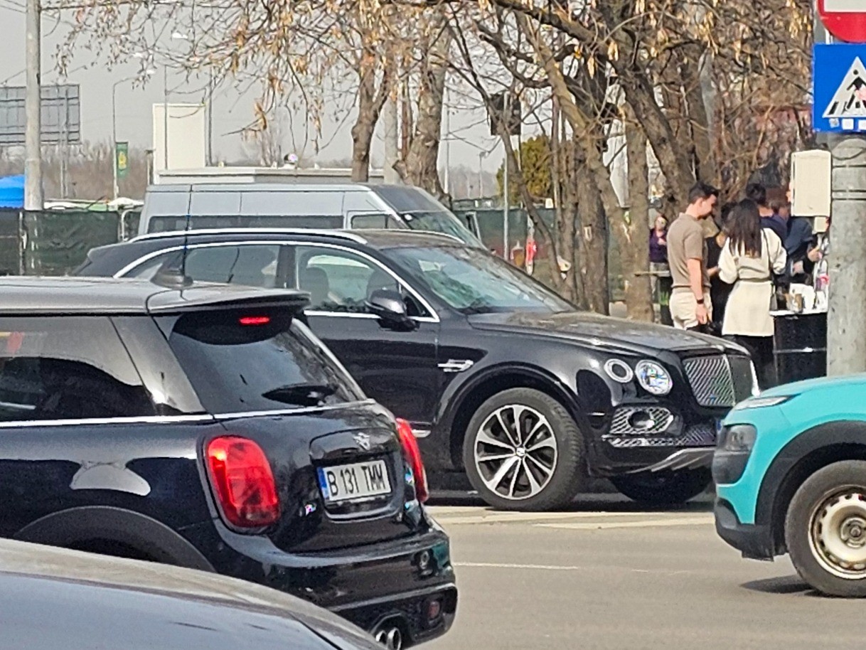 Bentley Bentayga Hybrid S