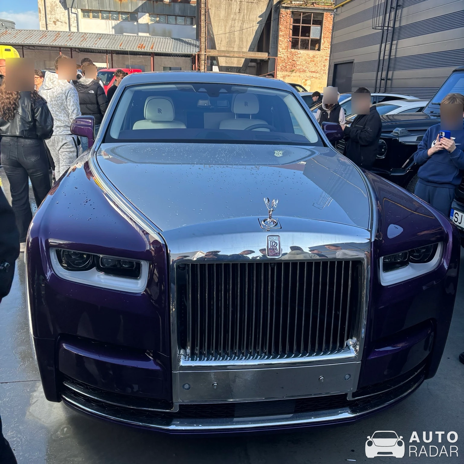Rolls-Royce Phantom VIII spotted in Zalău