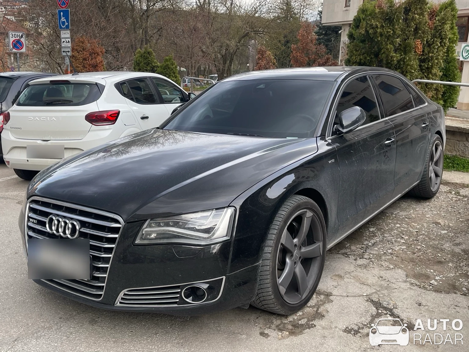 Audi A8L W12 spotted in Велико Търново