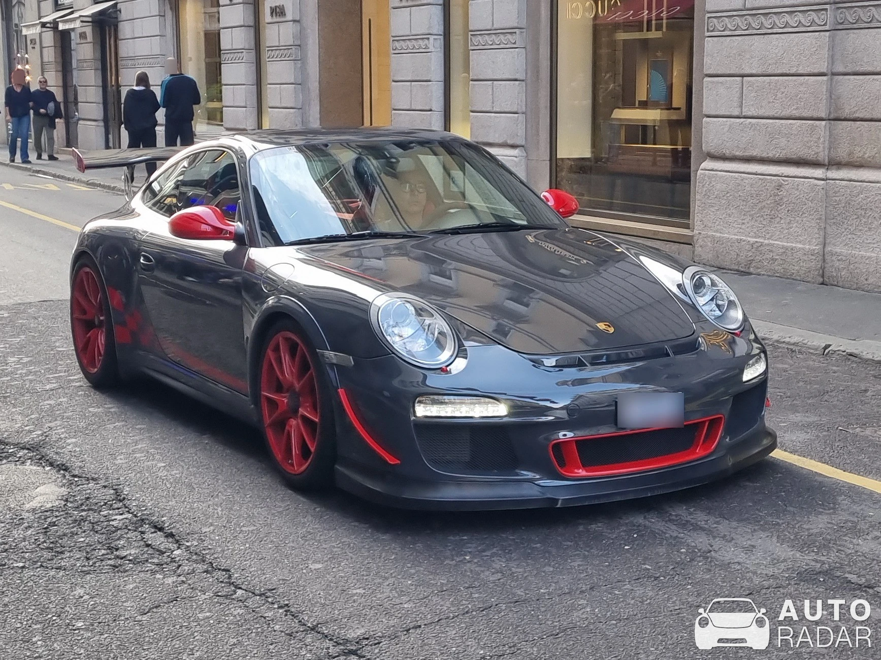 Porsche 997 GT3 RS spotted in Milano, Italia