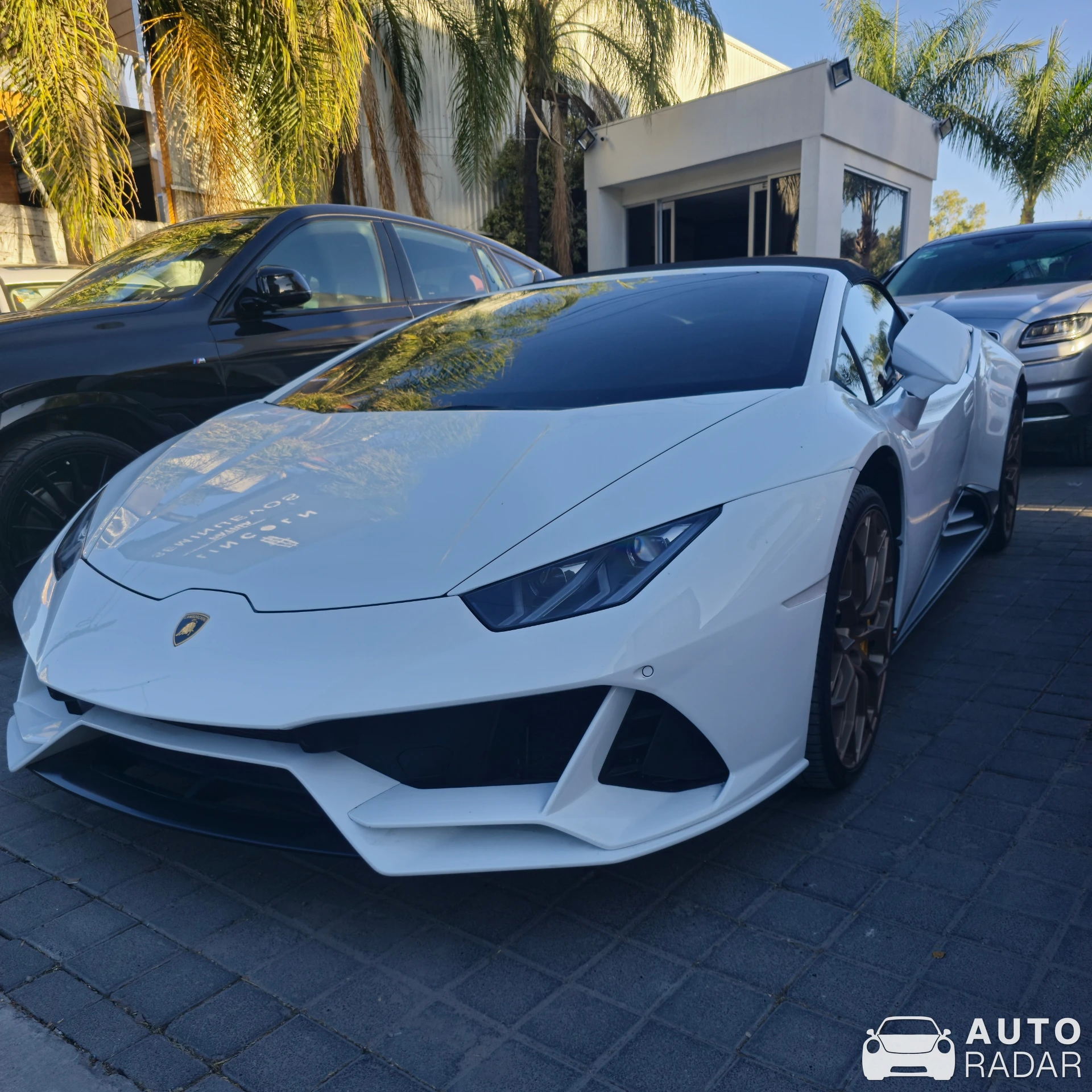 Lamborghini Huracán LP640-4 EVO Spyder spotted in Zapopan, México