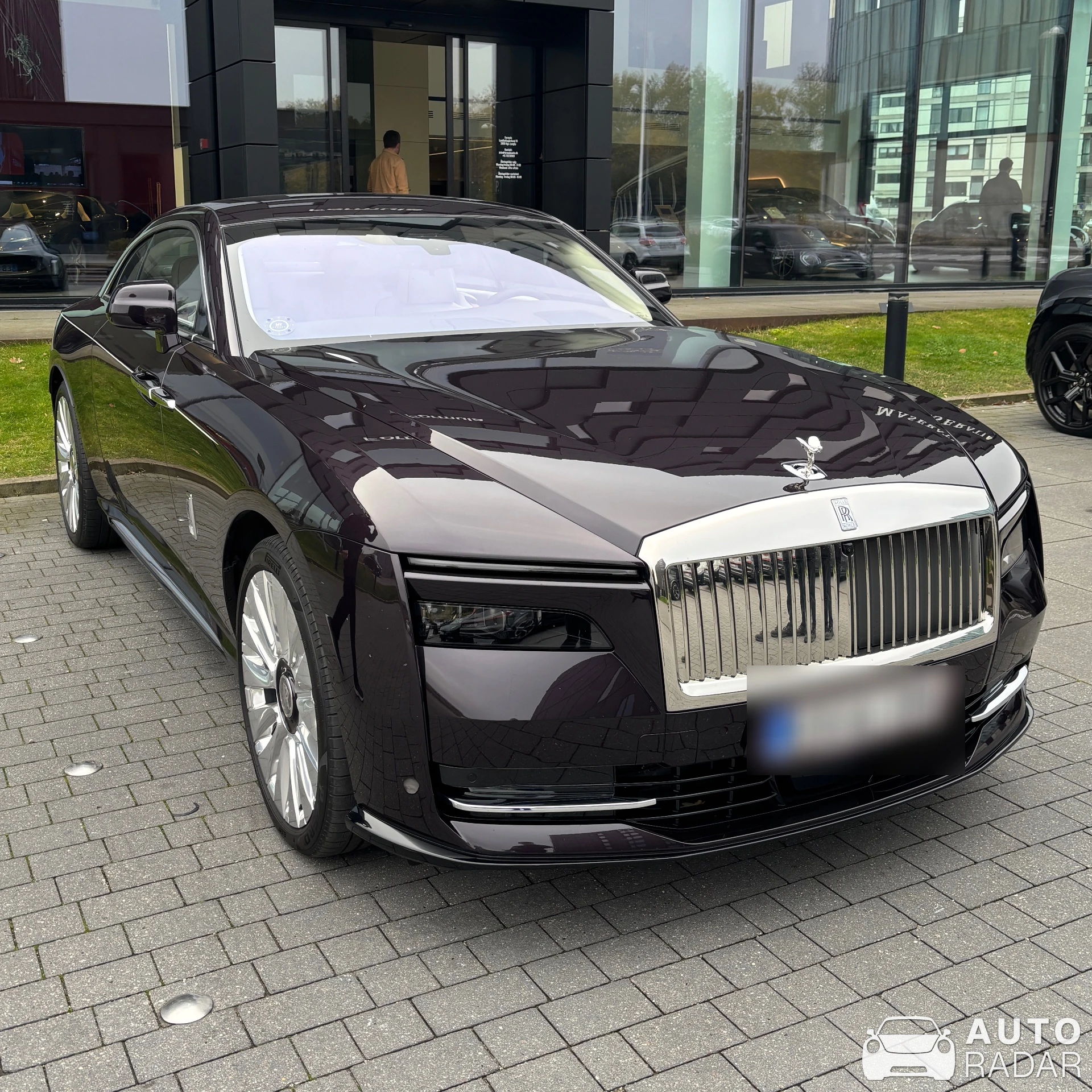 Rolls-Royce Spectre spotted in Kongens Lyngby, Danmark