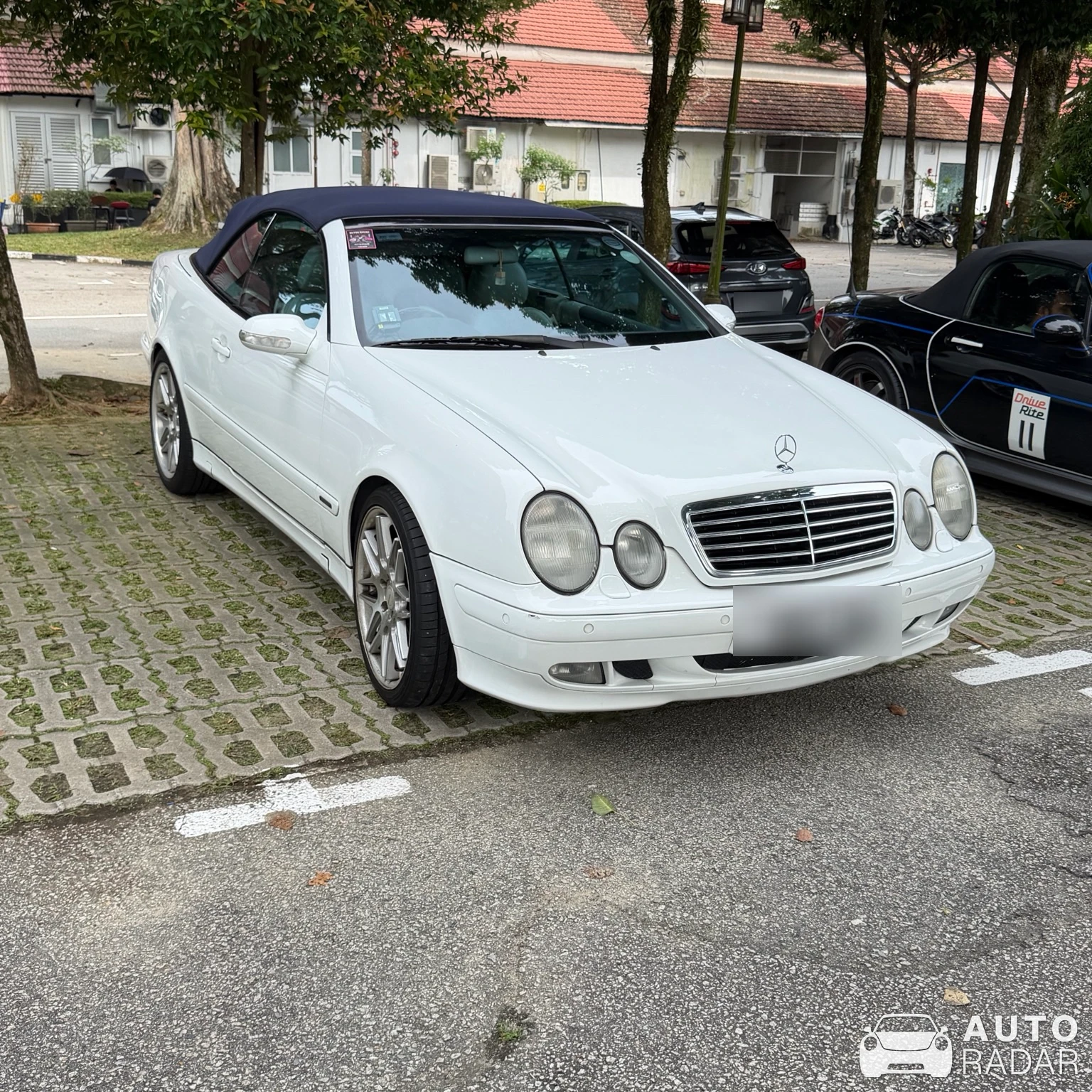 Mercedes-Benz CLK 63 AMG Cabriolet spotted in Singapore, 싱가포르