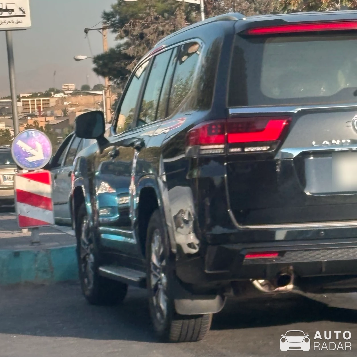 Toyota Land Cruiser 300 Series 2022 spotted in Tehran