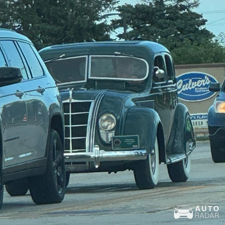Chrysler Airflow spotted in Homer Glen