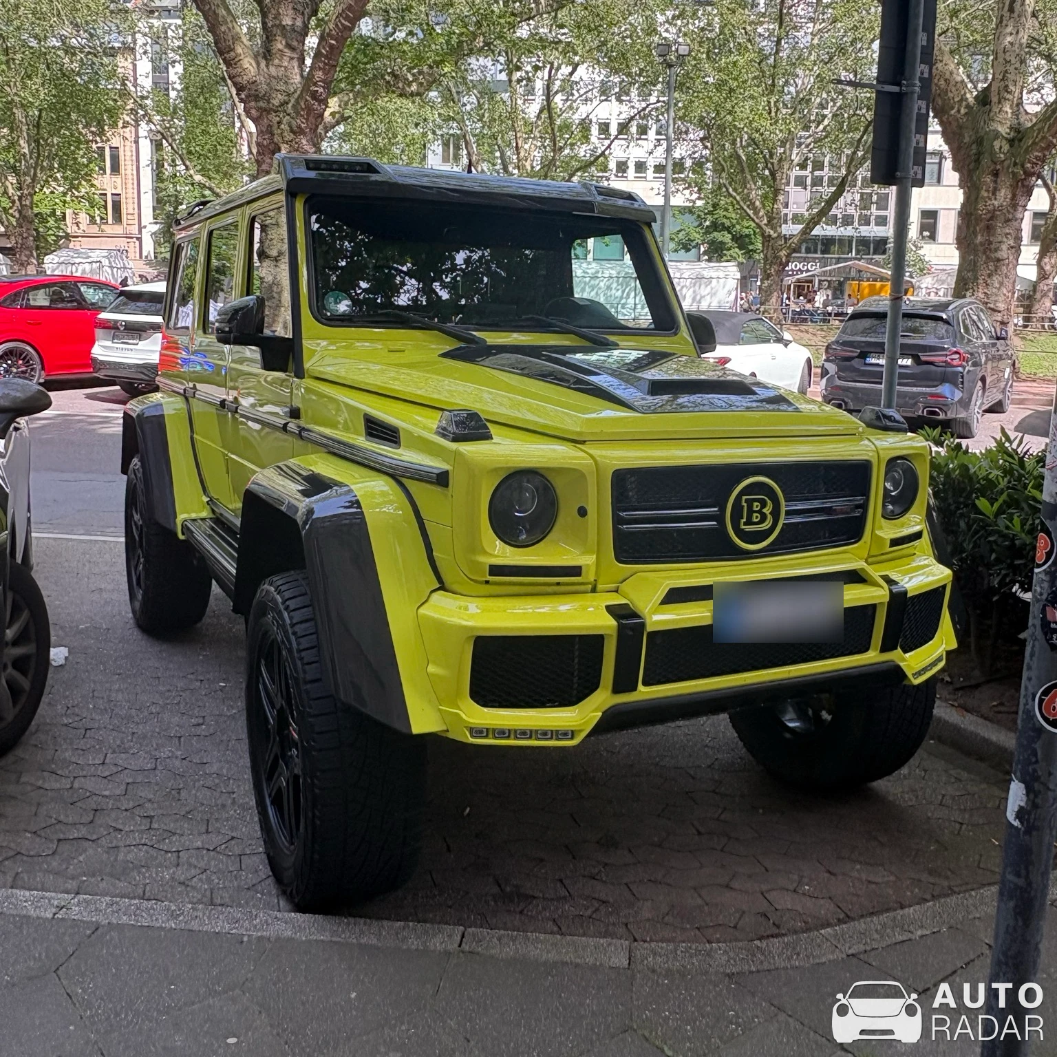 Mercedes-AMG Brabus G 500 4x4² spotted in Düsseldorf