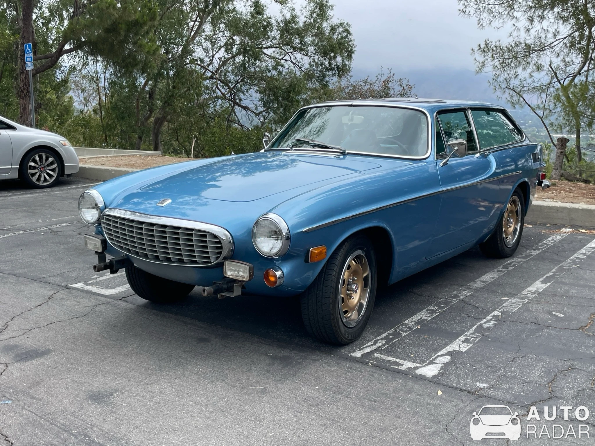 Volvo P1800 ES spotted in Pasadena, United States