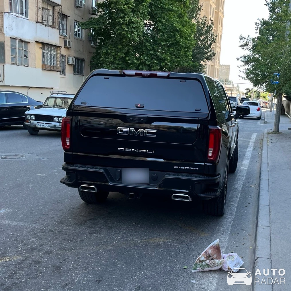 GMC Sierra 1500 Denali spotted in Bakı