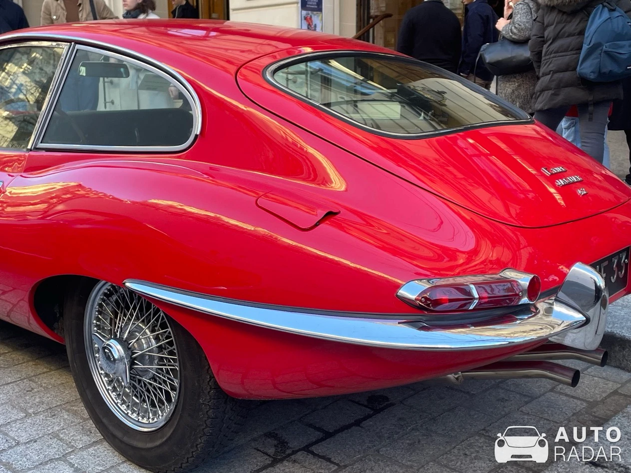 Jaguar E-Type spotted in Paris, France