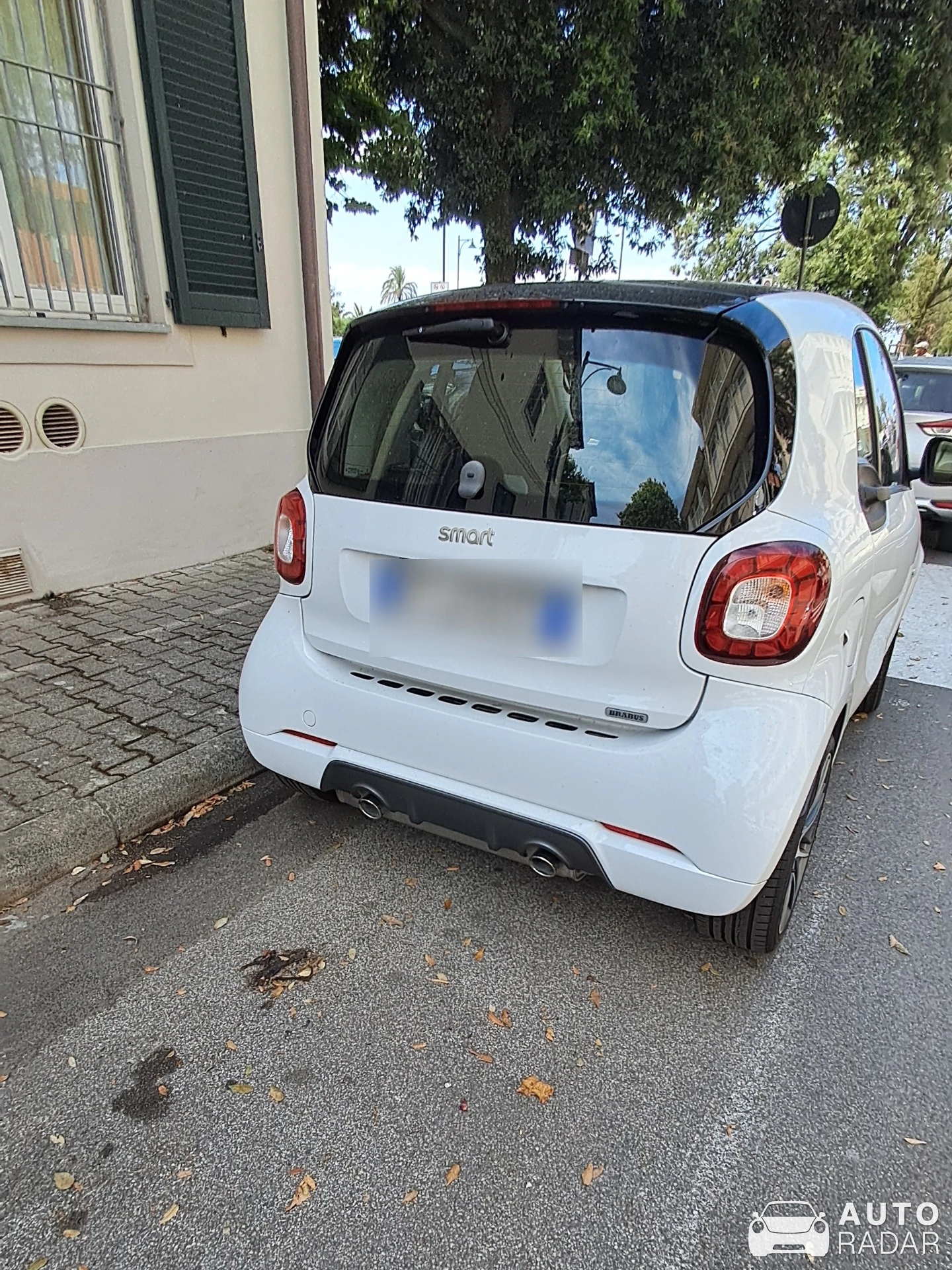 Smart Fortwo Brabus EV spotted in Forte dei Marmi