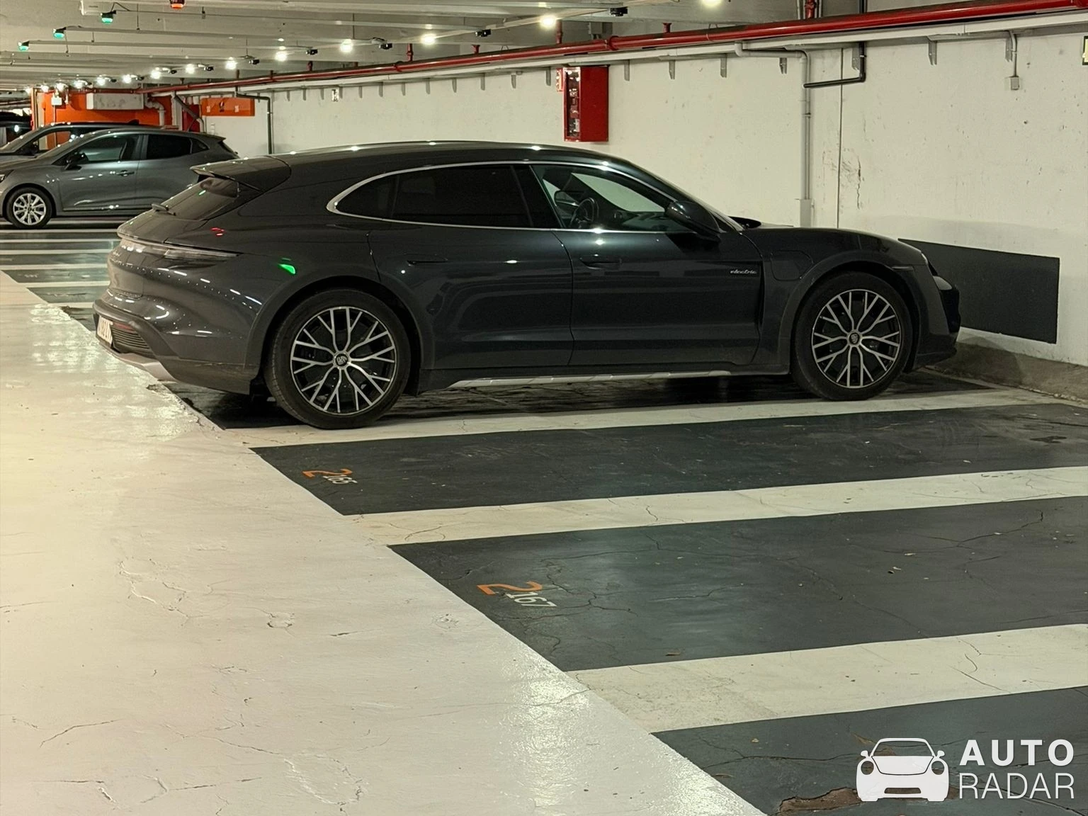 Porsche Taycan 4 Cross Turismo spotted in Barcelona, Spain