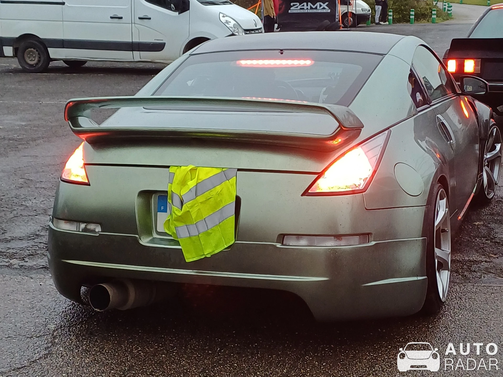 Nissan 350Z spotted in Saint-Julien-lès-Gorze, France