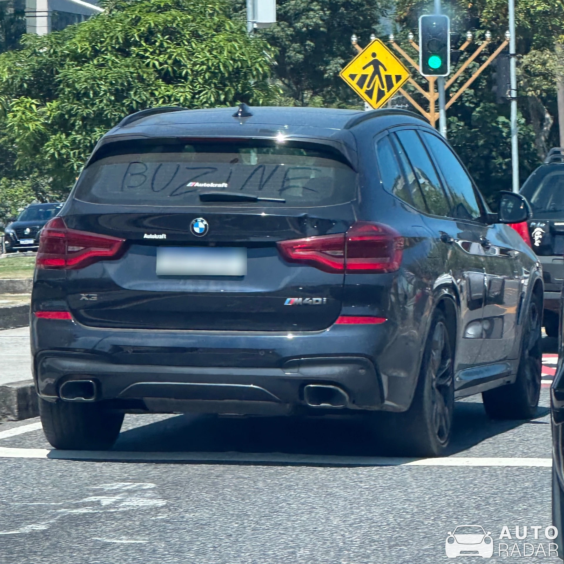 BMW X3 M40i G45 spotted in Barra da Tijuca, Brasil