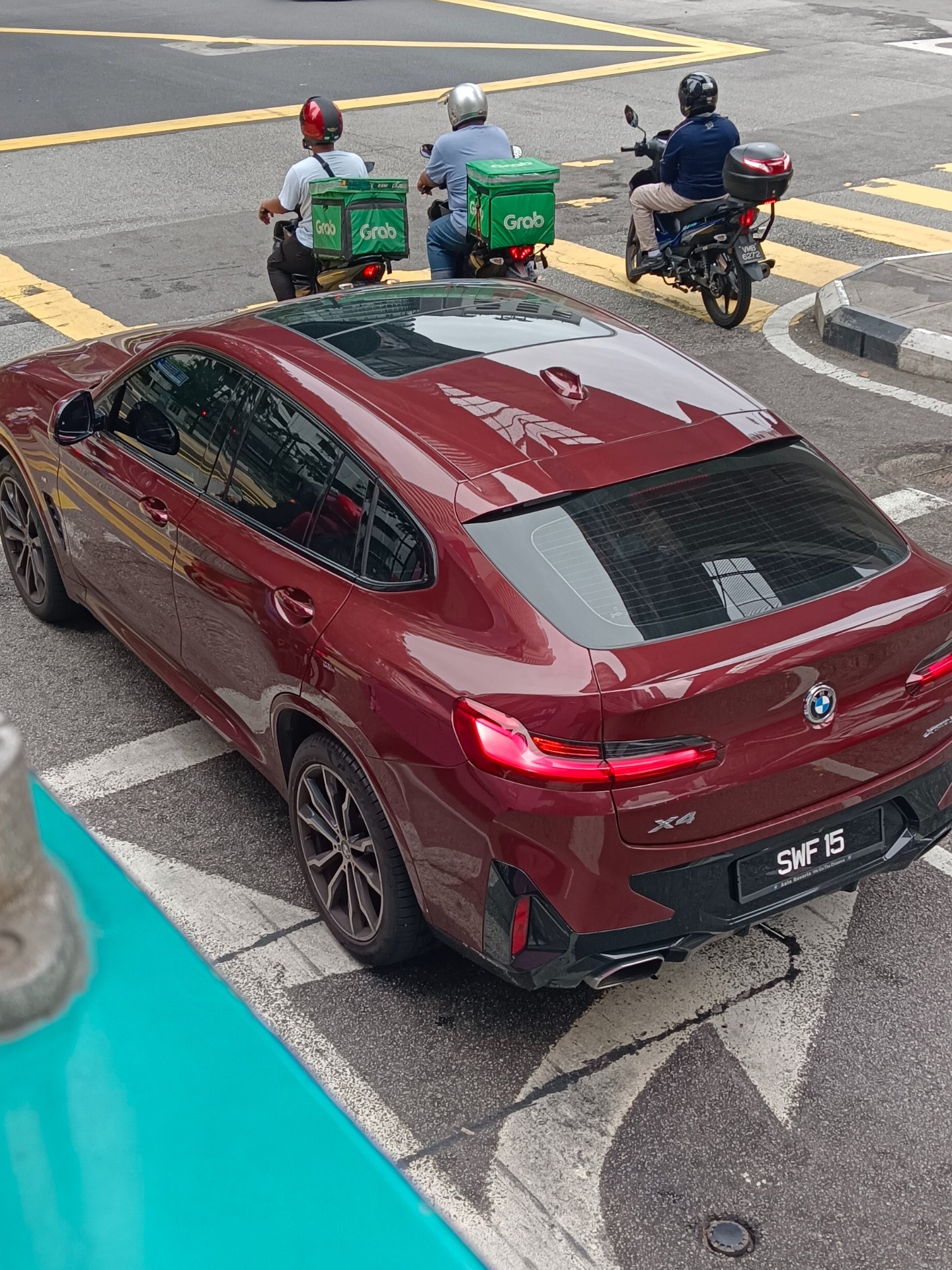 BMW iX4 G02 2024