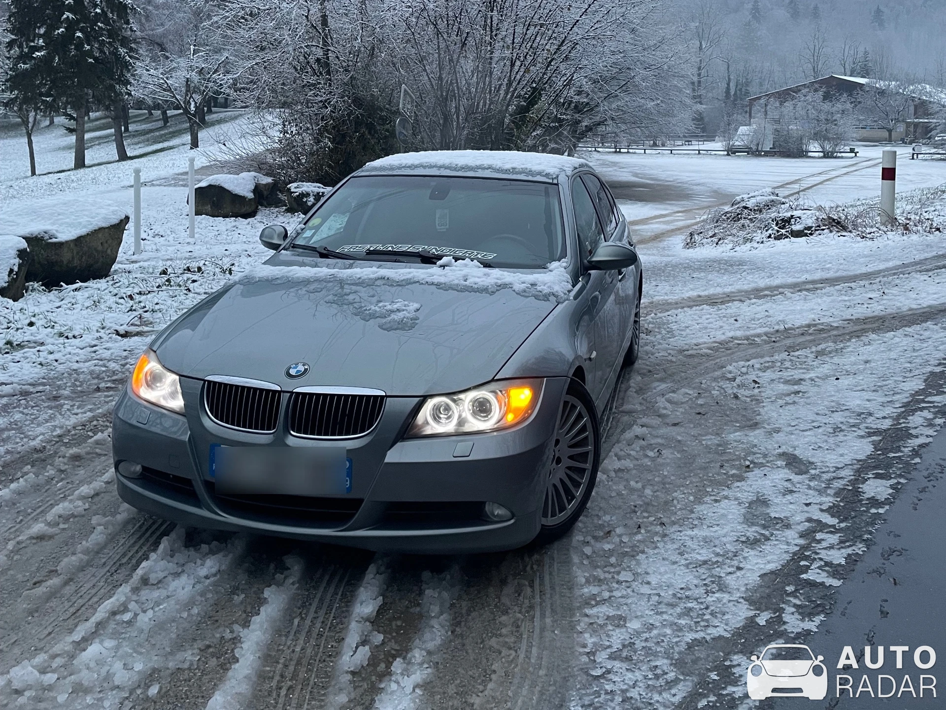 BMW 3 Series E90 spotted in Allevard, France