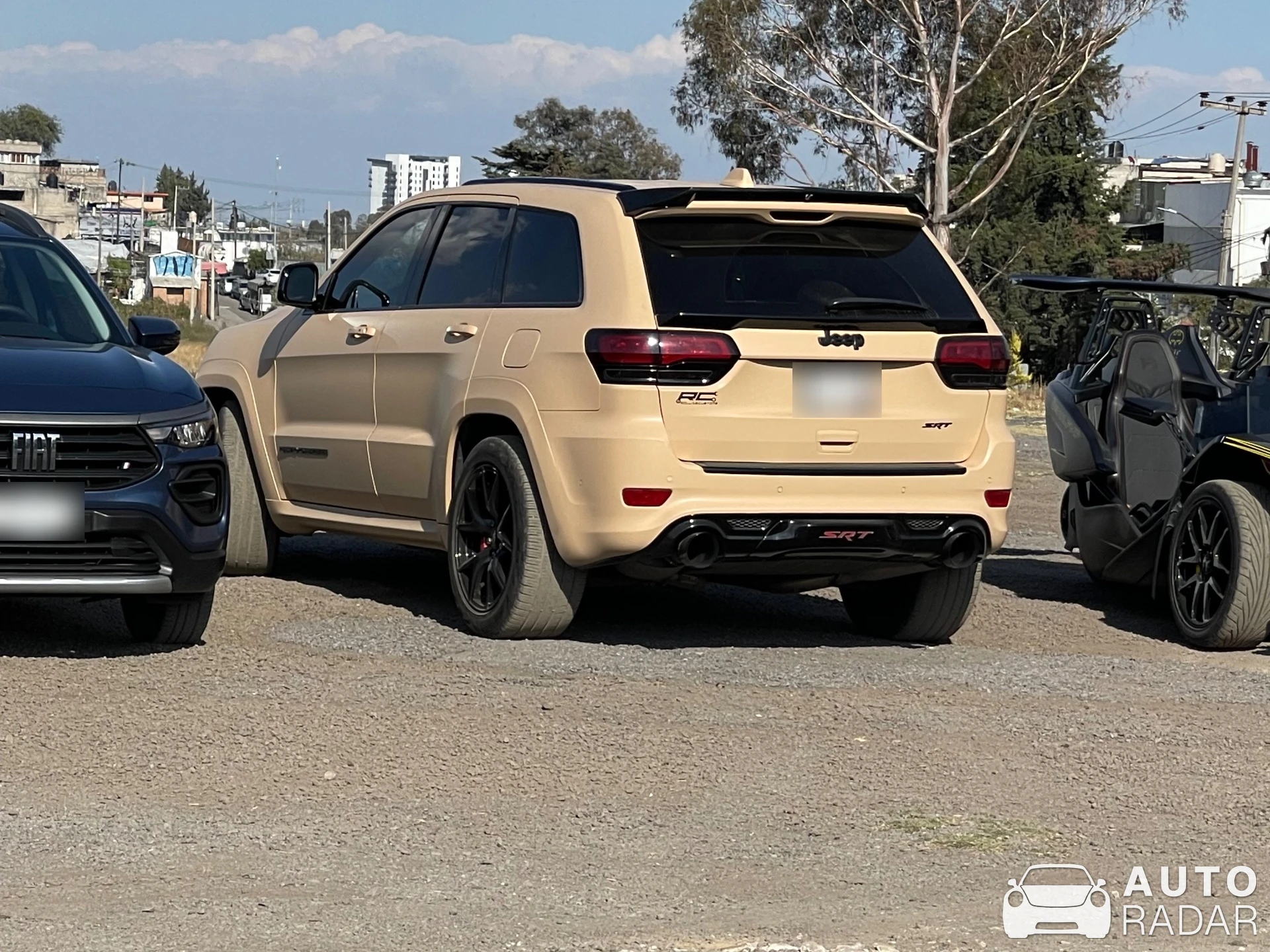 Jeep Grand Cherokee SRT 2013 spotted in Estado de México, México
