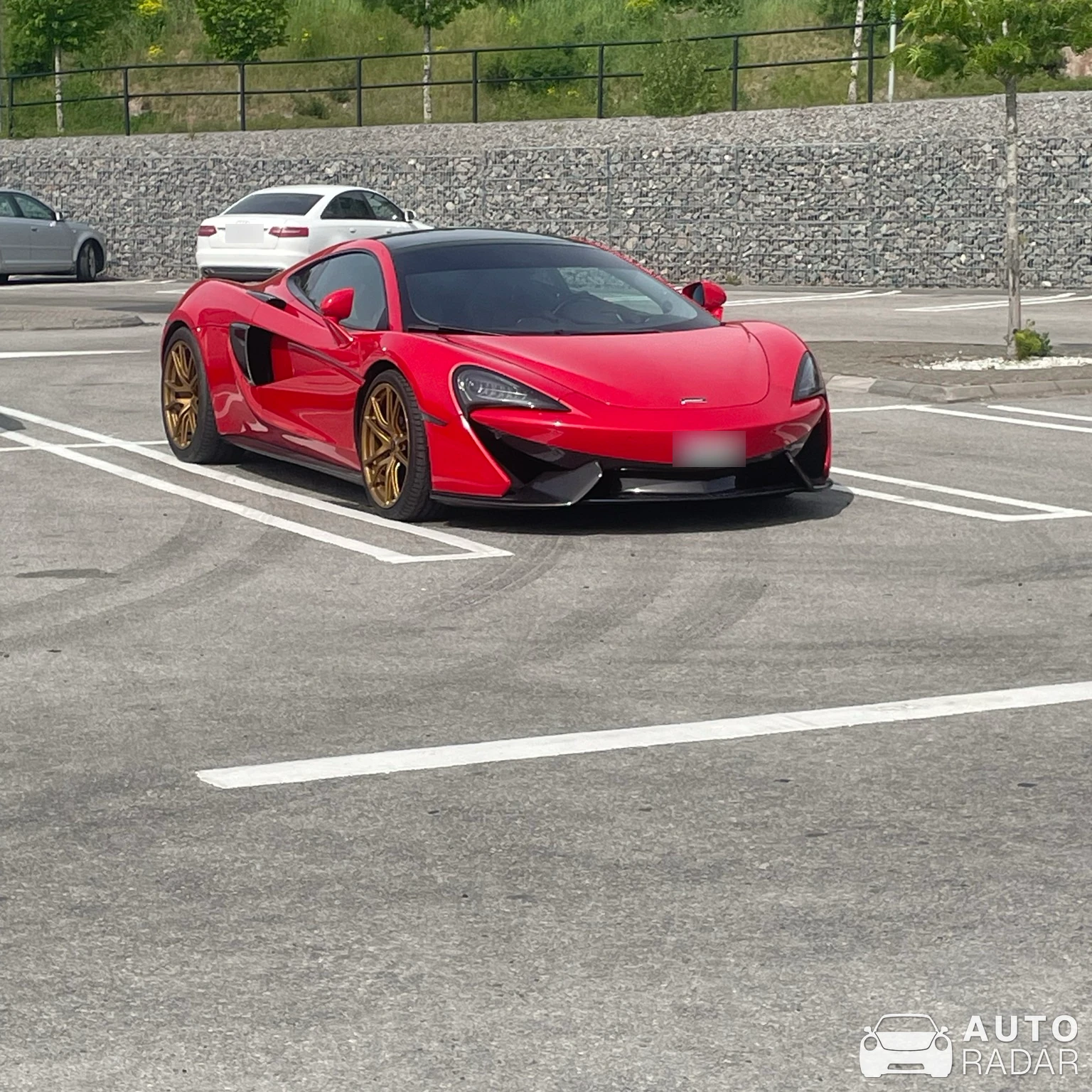 McLaren 570GT spotted
