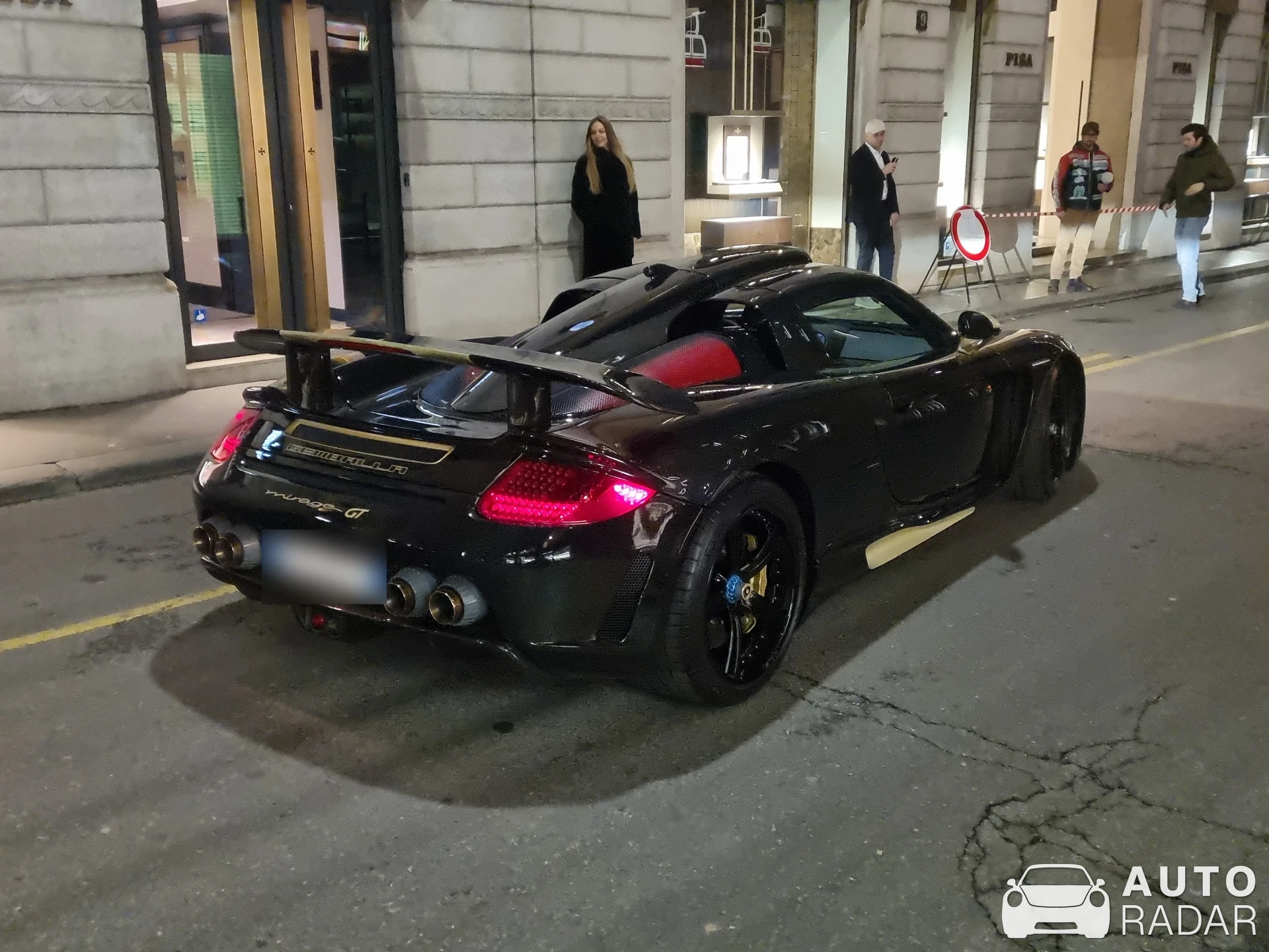 Gemballa Mirage GT Gold Edition spotted in Milano