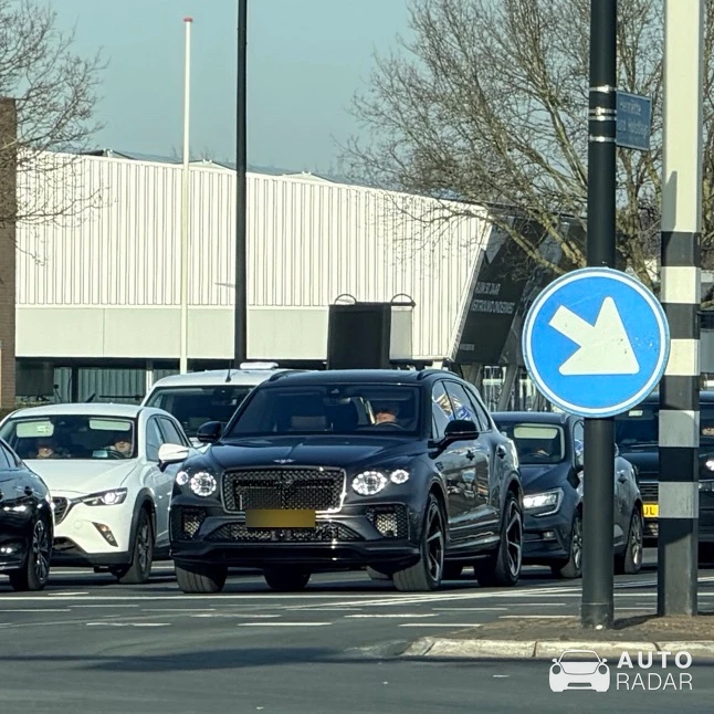 Bentley Bentayga V8 spotted in Almelo, Nederland
