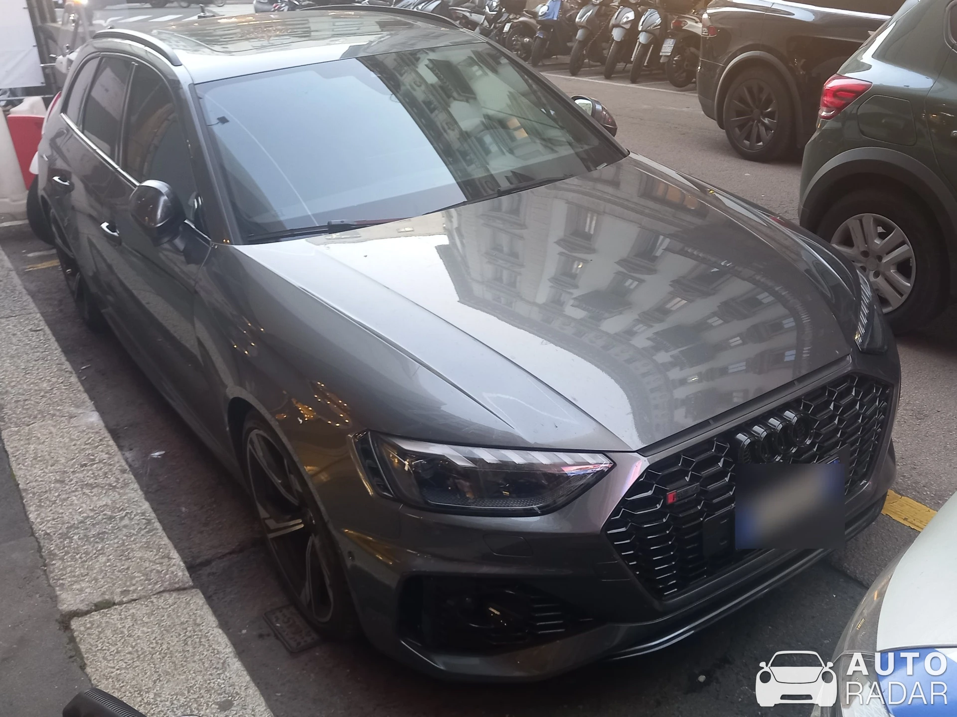 Audi RS4 Avant B9 spotted in Milan, Italy