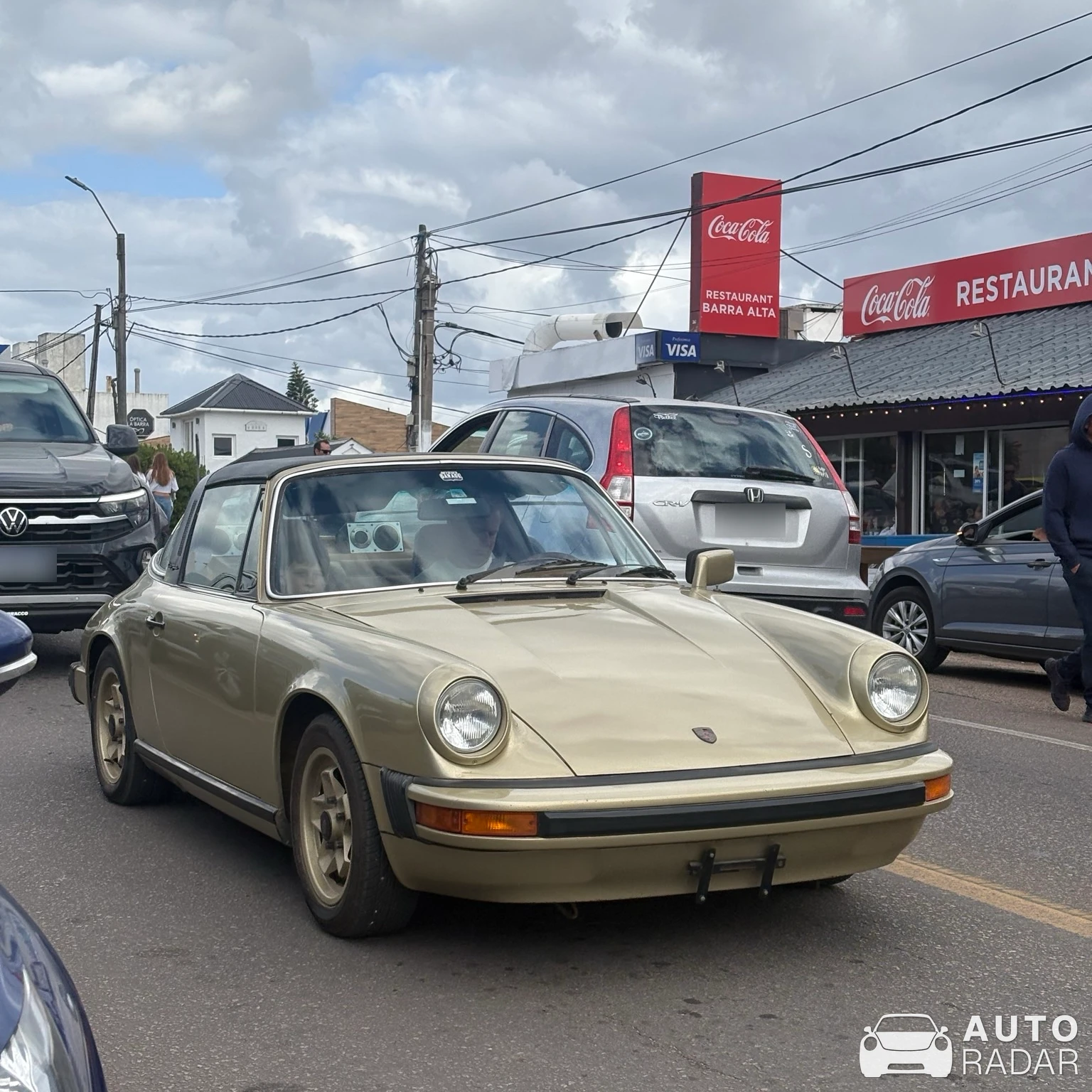 Porsche 911 Targa spotted in Villa Urquiza, Argentina