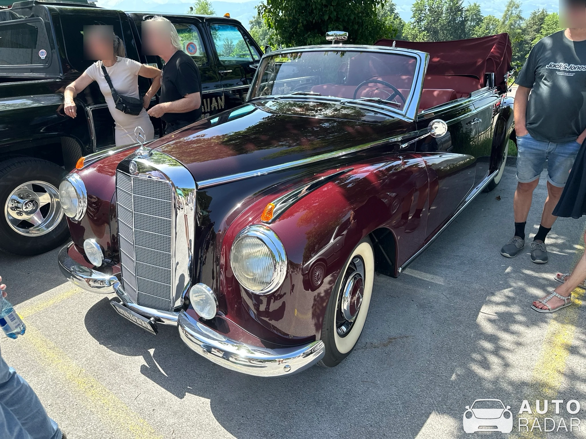 Mercedes-Benz 300 Cabriolet D spotted in Dürnten