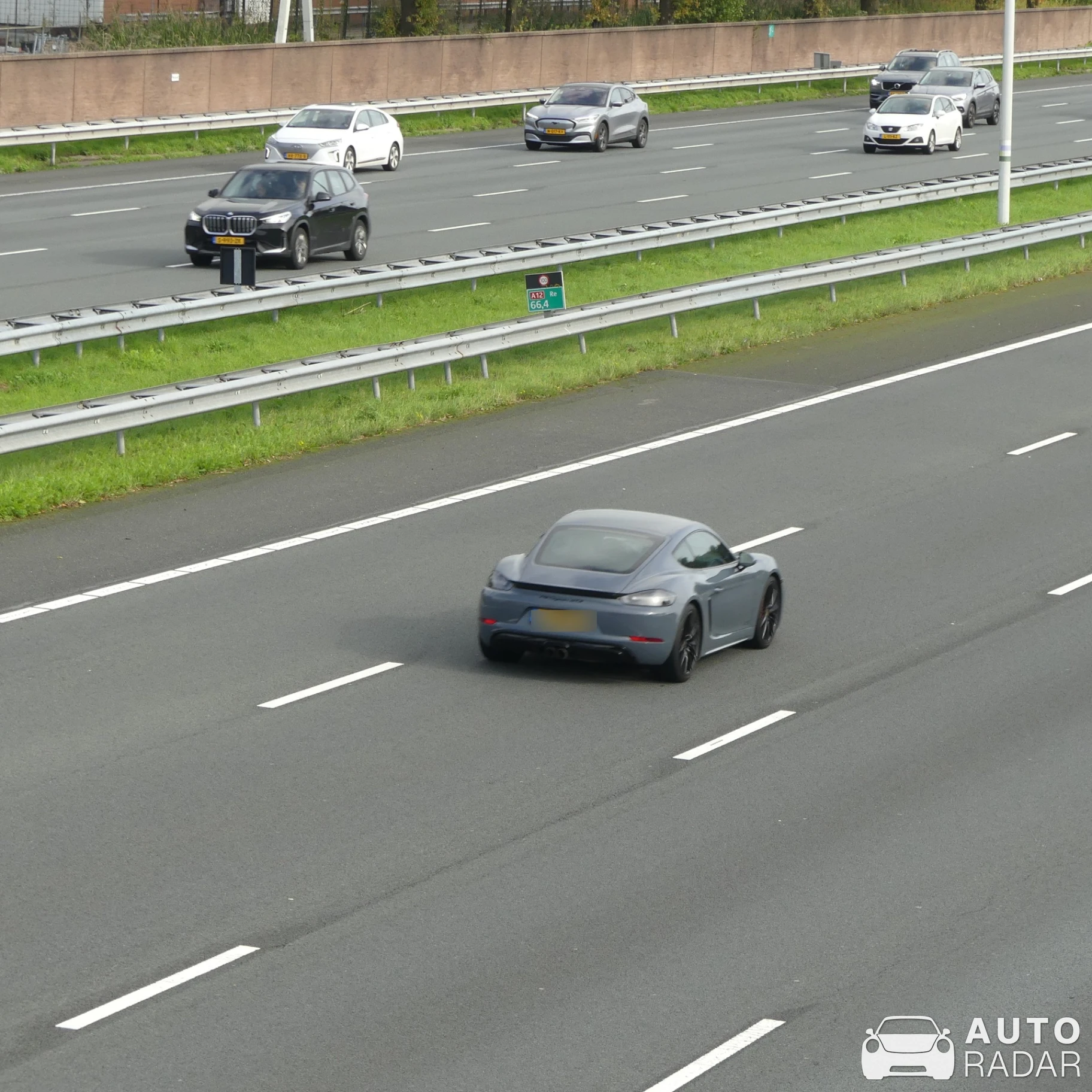 Porsche 718 Cayman GTS spotted in Bunnik, Netherlands