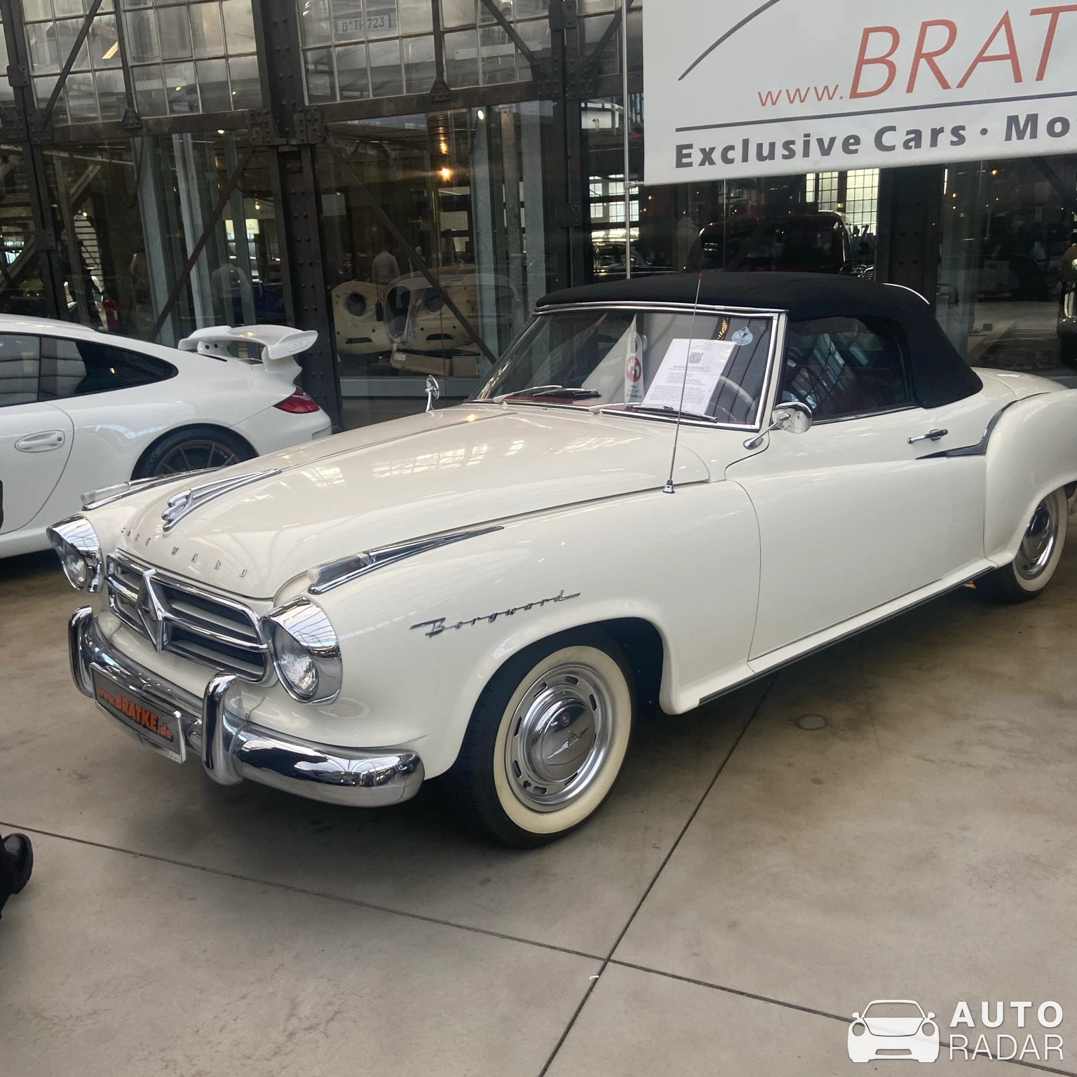 Borgward Isabella spotted in Düsseldorf, Deutschland