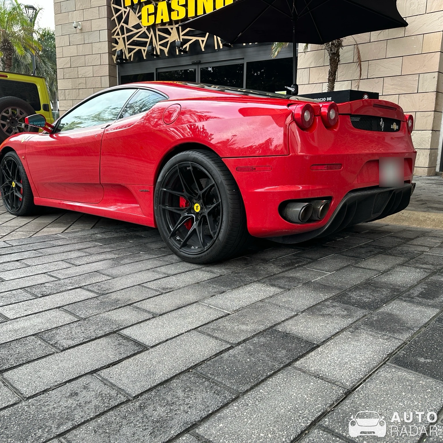 Ferrari F430 spotted in Cancún