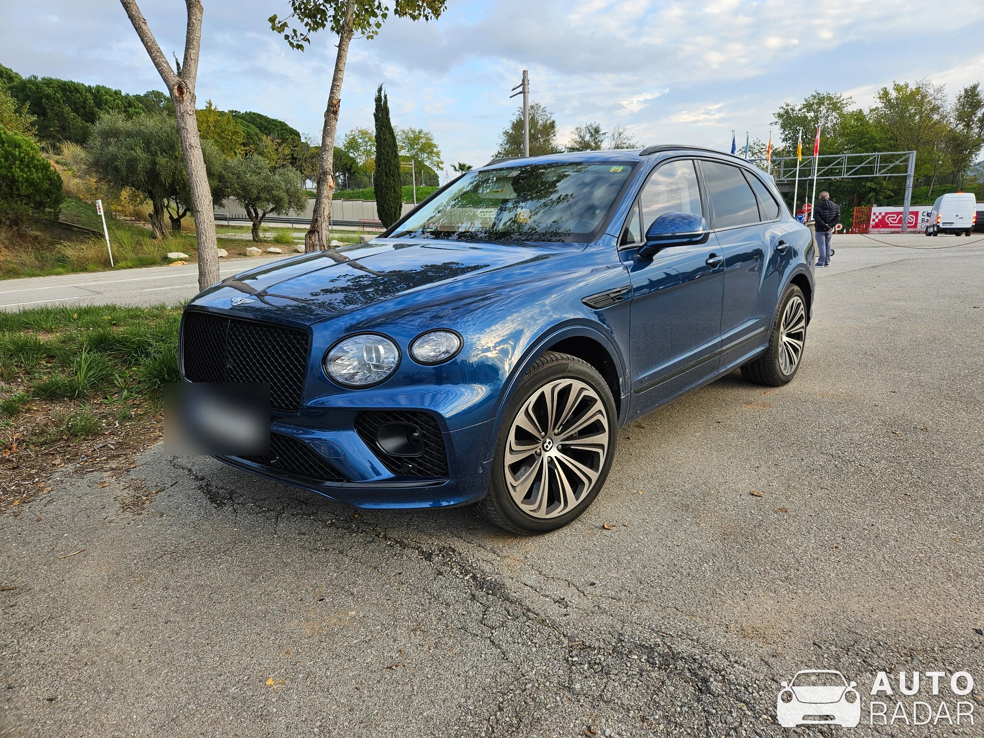 Bentley Bentayga spotted in Barcelona, España