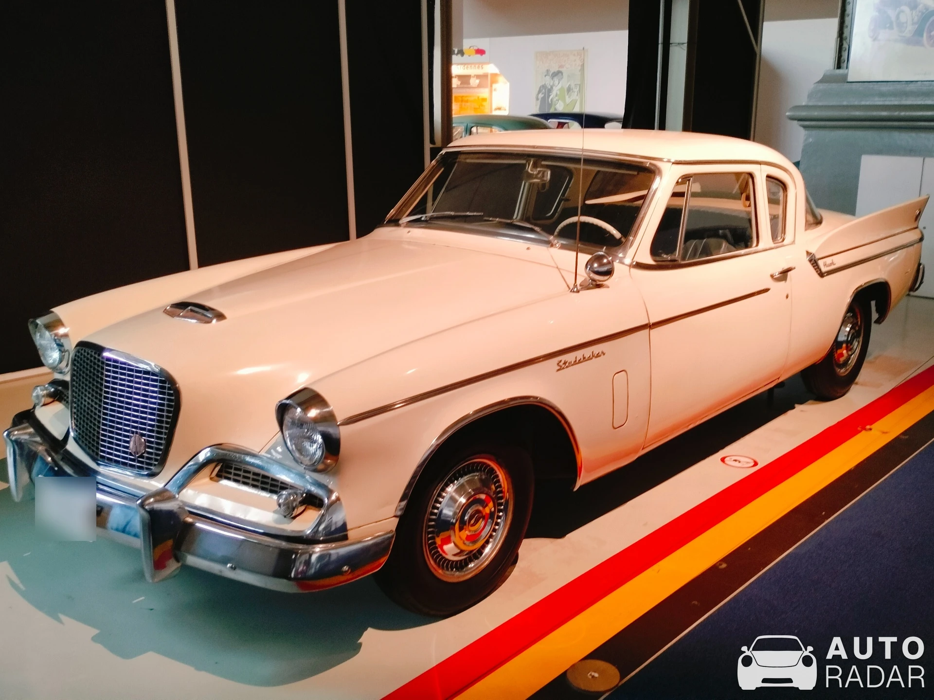 Studebaker Silver Hawk spotted in Brussels