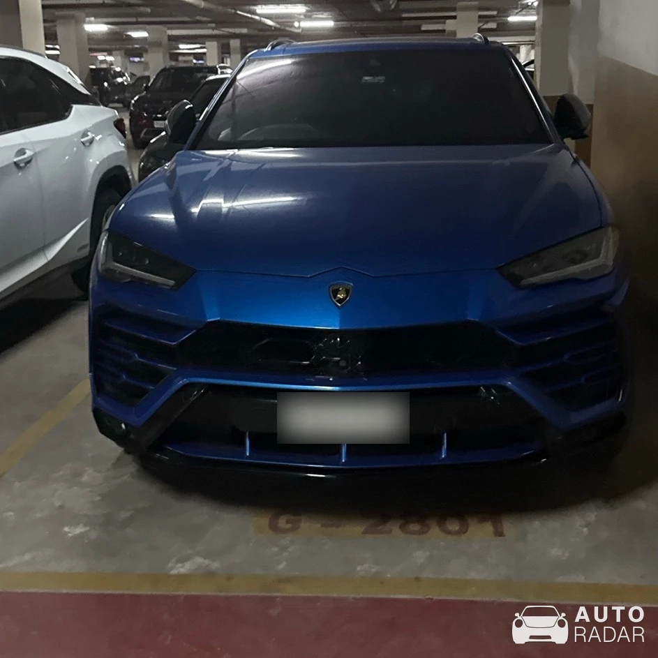 Lamborghini Urus spotted in Hyderabad