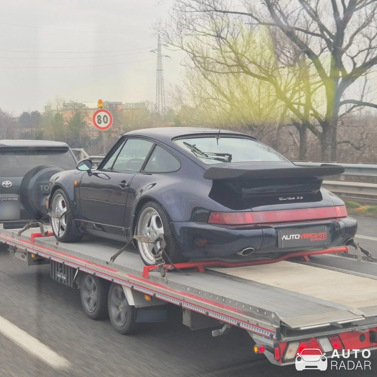 Porsche 964 Turbo 3.6 spotted in Cornaredo, Italy