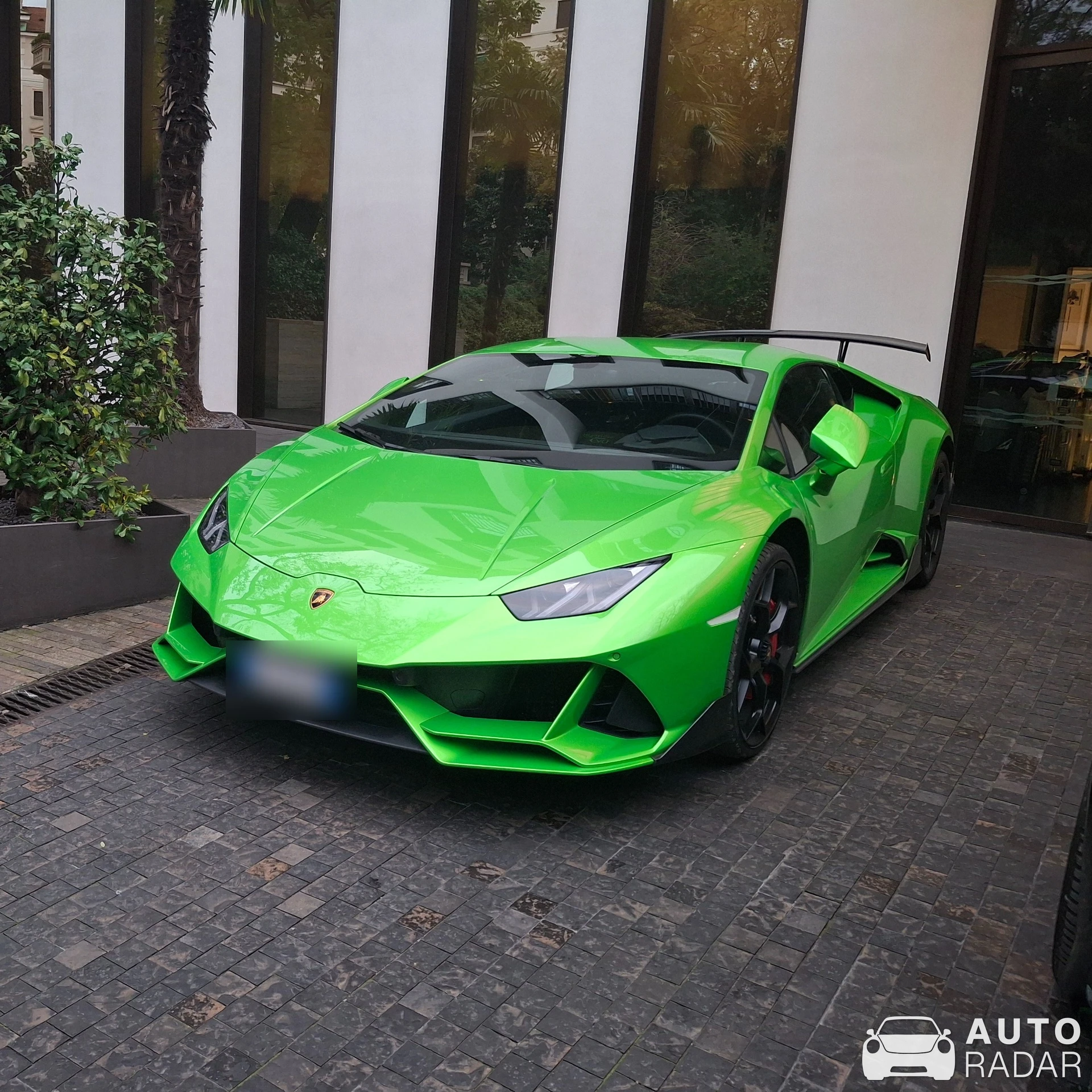 Lamborghini Huracán LP640-4 EVO spotted in Milano, Italy