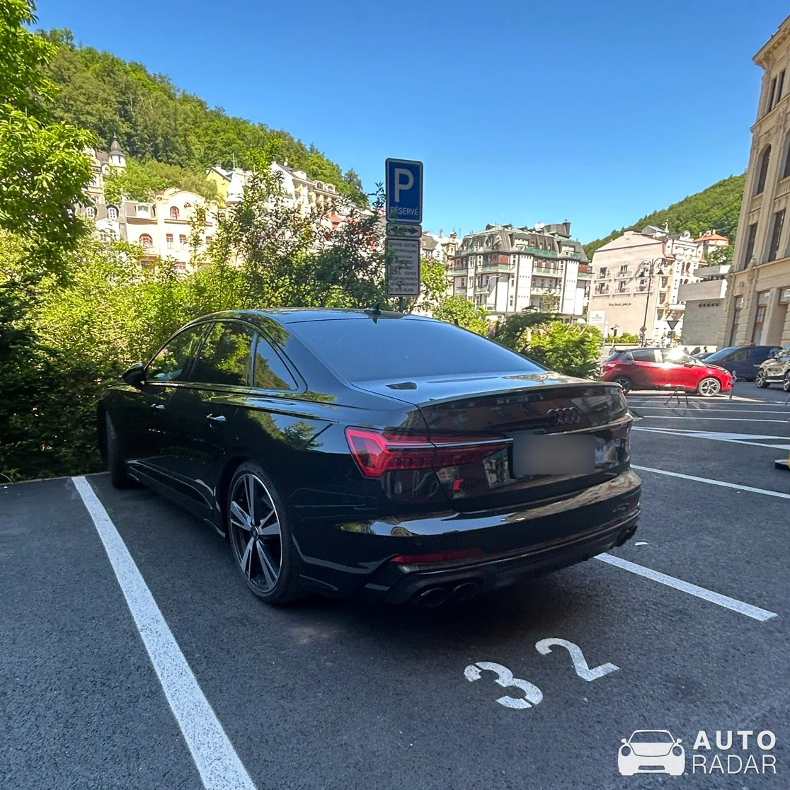Audi S6 Sedan C8 spotted