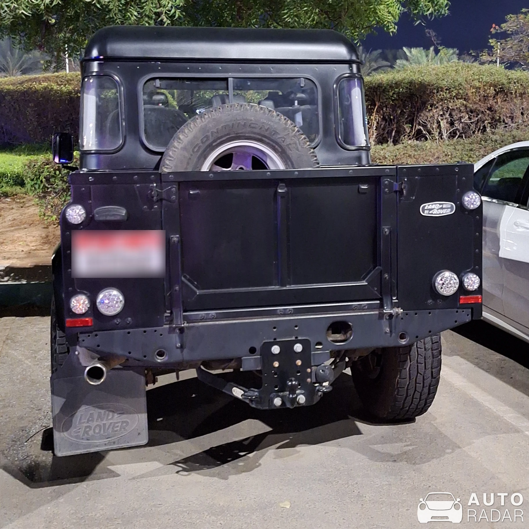 Land Rover Defender spotted in Abu Dhabi, United Arab Emirates