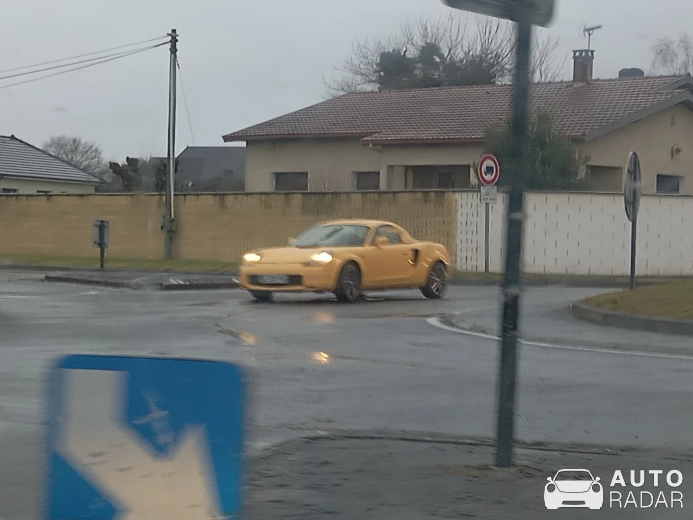 Toyota MR2 Spyder spotted in Sendets, France