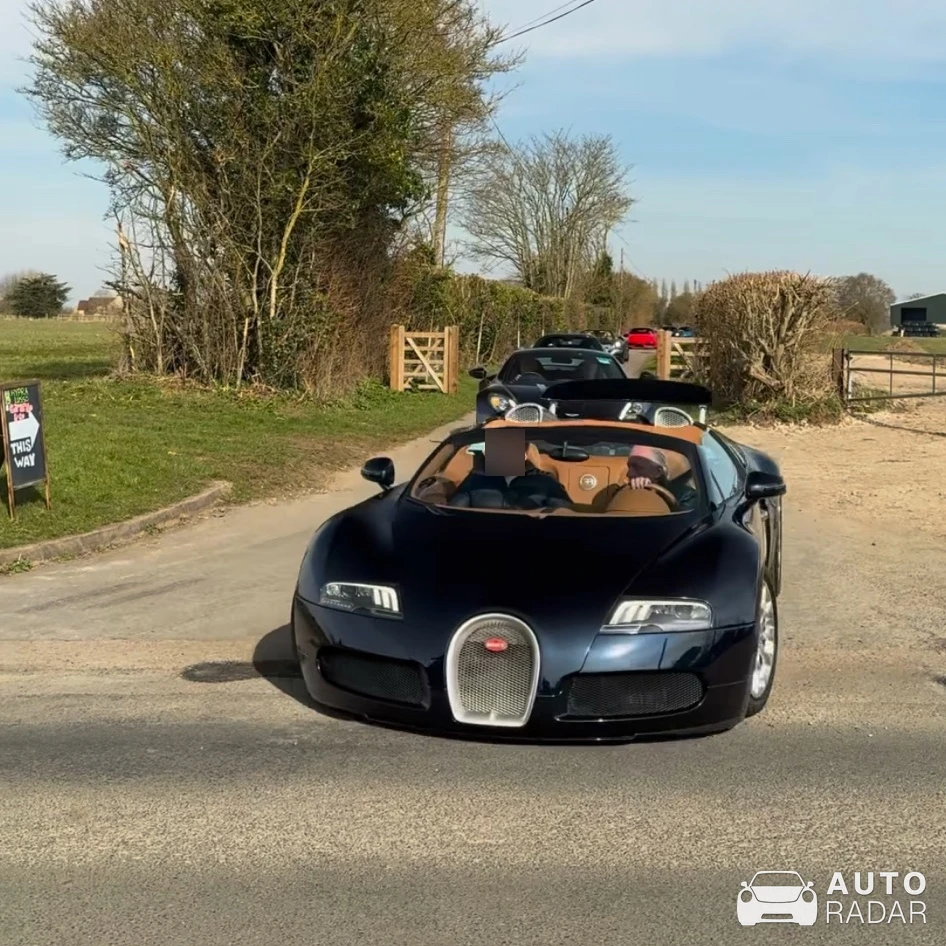 Bugatti Veyron 16.4 Grand Sport spotted in Beni Mellal