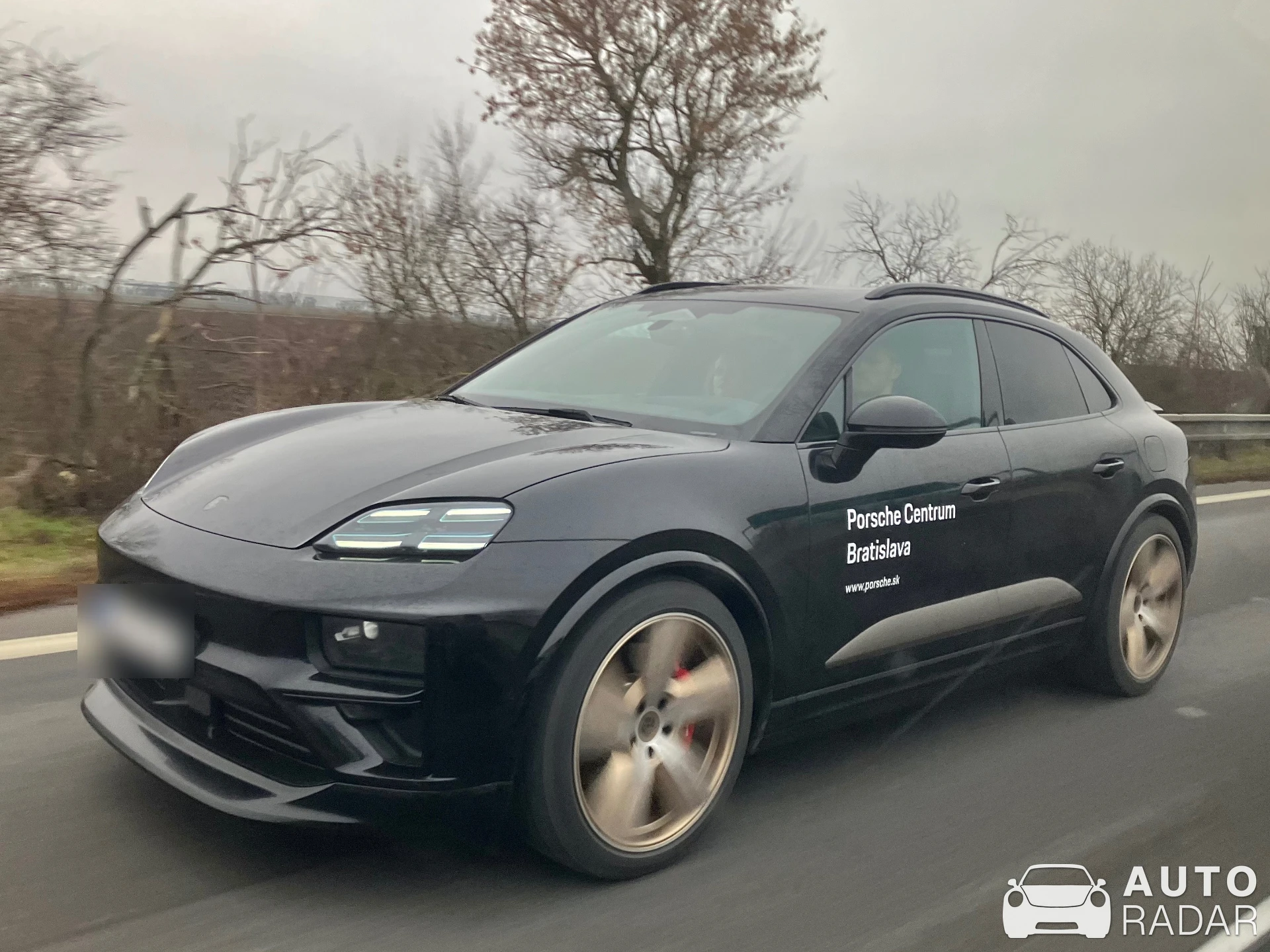 Porsche Macan EV spotted in Zeleneč, Slovensko
