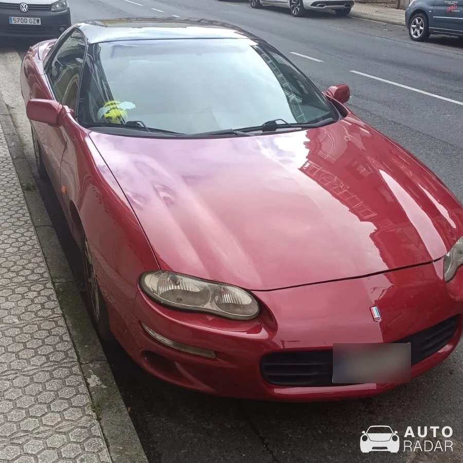 Chevrolet Camaro SS spotted in Lalín, Spain