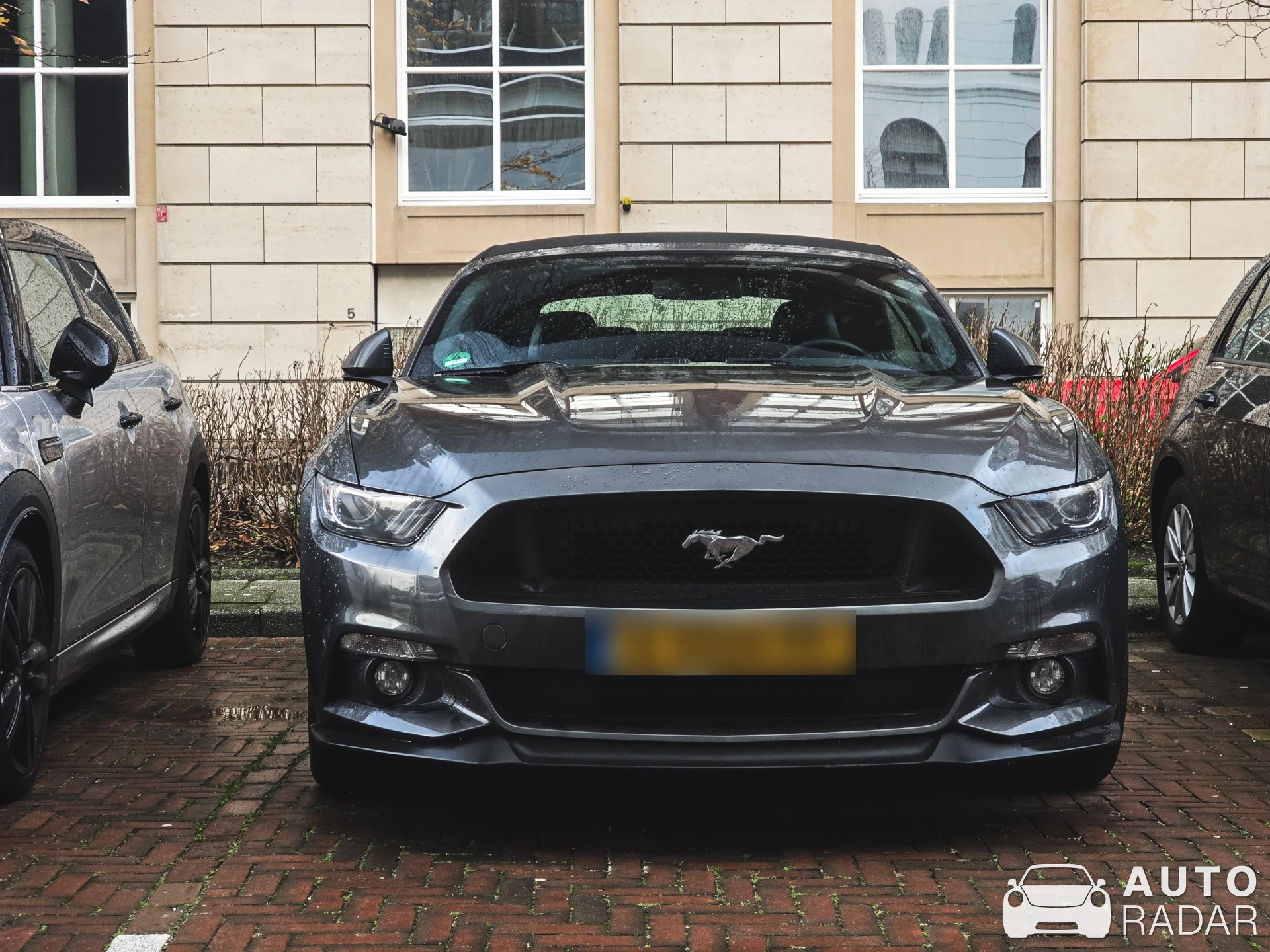 Ford Mustang GT Convertible 2015 spotted in Rotterdam