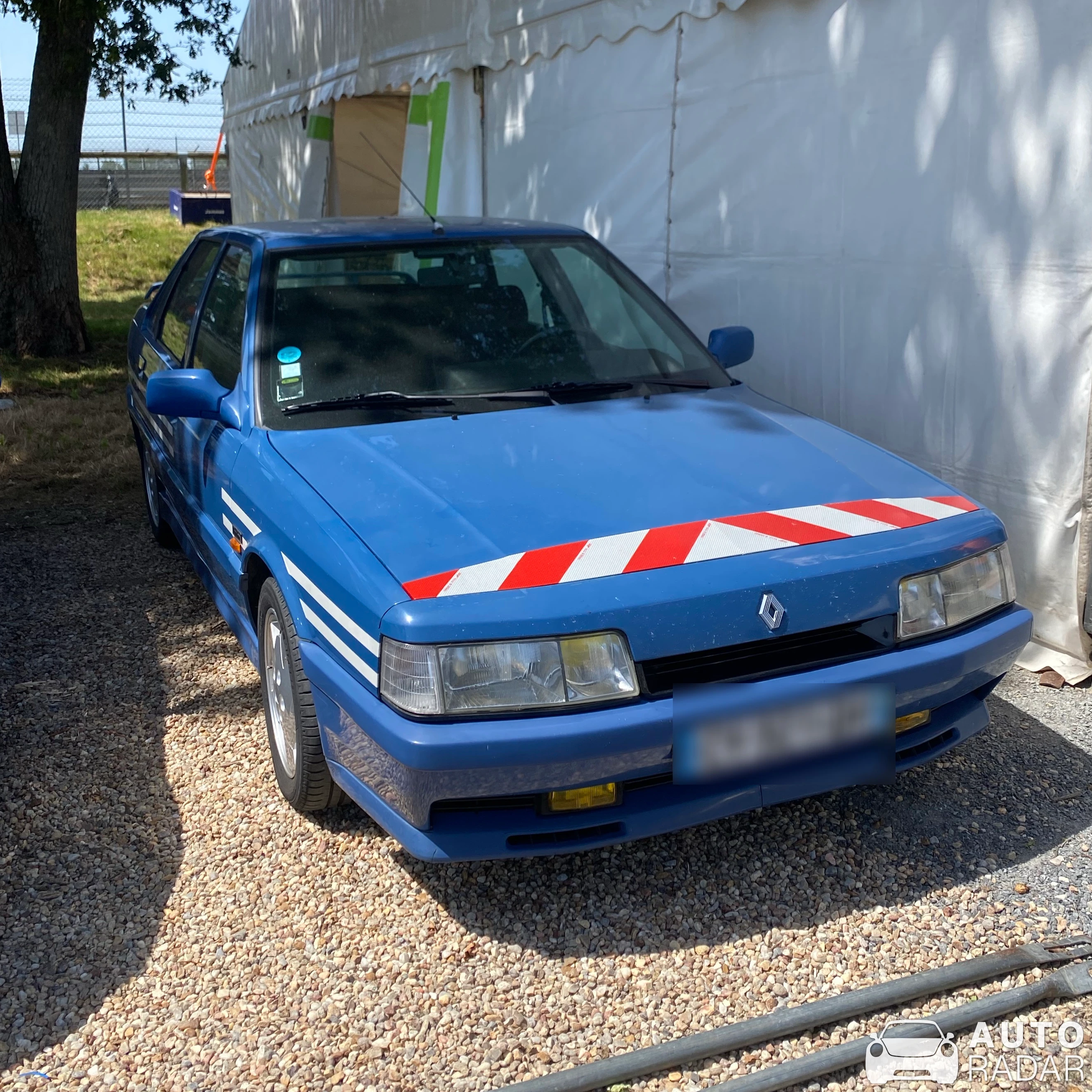 Renault 21 spotted in Le Vigeant